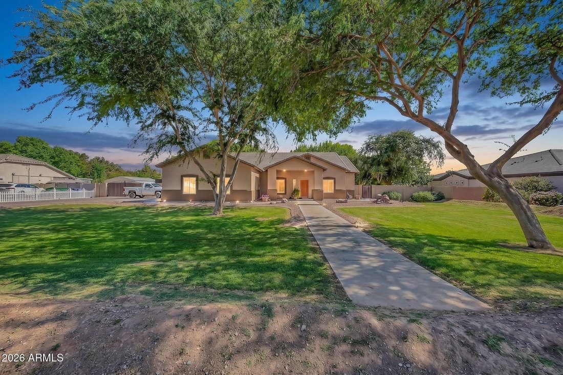 House in Gilbert, Arizona, United States 1 - 18059381