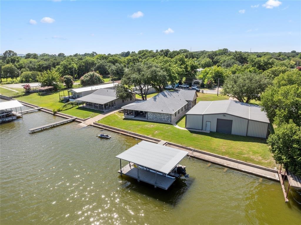 House in Granbury, Texas, United States 1 - 18057528