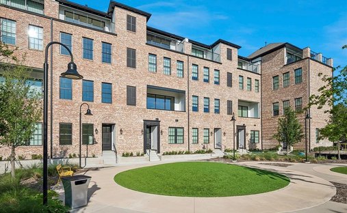 Townhouse in Addison, Texas, United States 1