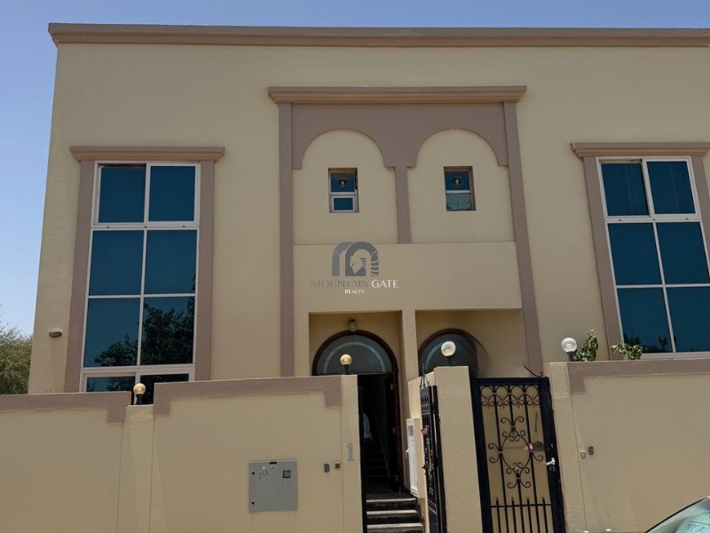 Villa in Al Faiha, Sharjah Emirate, United Arab Emirates 1 - 18055481