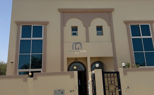 Villa in Al Faiha, Sharjah Emirate, United Arab Emirates 1