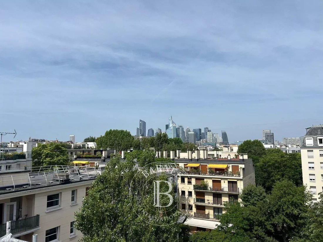 Apartment in La Plaine des Sablons, Neuilly-sur-Seine, France 1 - 18055639