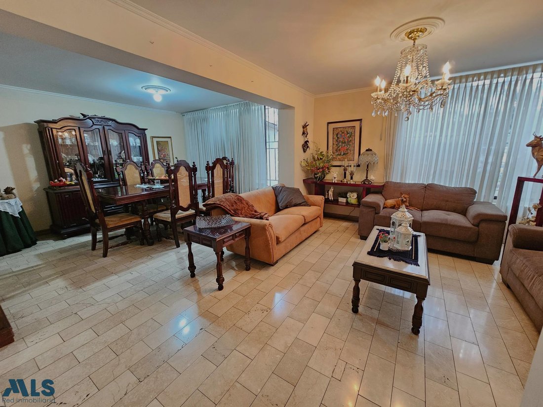 House in Medellín, Antioquia, Colombia 5 - 18055189