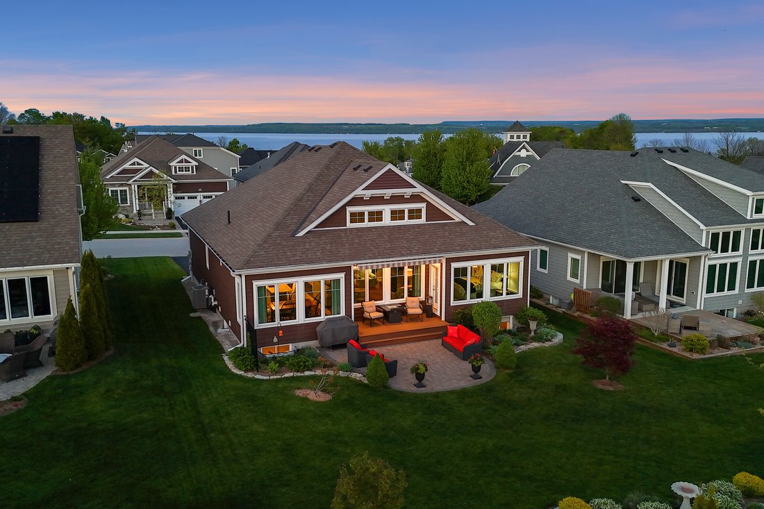 House in Owen Sound, Ontario, Canada 3 - 18055619