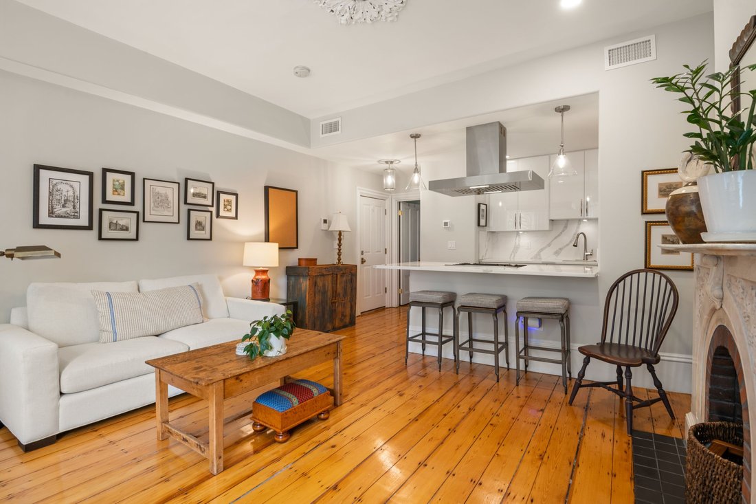 Condo in Boston, Massachusetts, United States 1 - 18060029