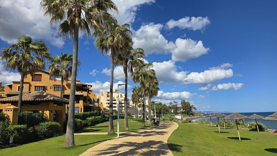 Apartment in Estepona, Andalusia, Spain 5 - 18058890