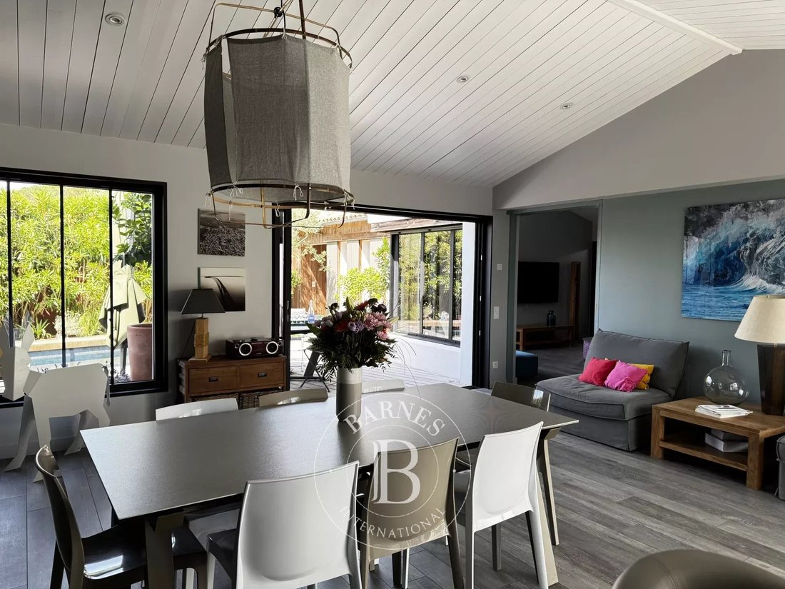 House in Le Bois-Plage-en-Ré, Nouvelle-Aquitaine, France 4 - 18055523