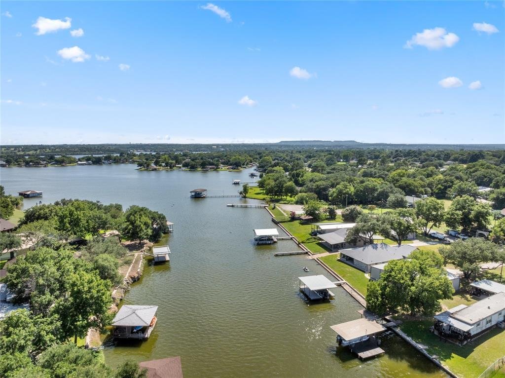 House in Granbury, Texas, United States 2 - 18057528