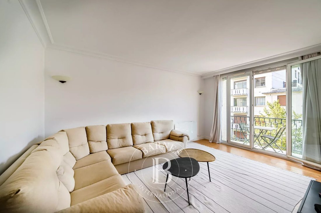 Apartment in Saint James-Général Koenig, Neuilly-sur-Seine, France 5 - 18055614