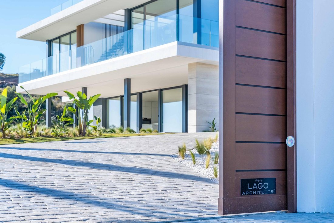 Villa in Sotogrande, San Roque, Andalusia 4 - 18055204