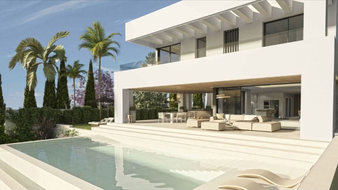 Villa in Manilva, Andalusia, Spain 2 - 18055360