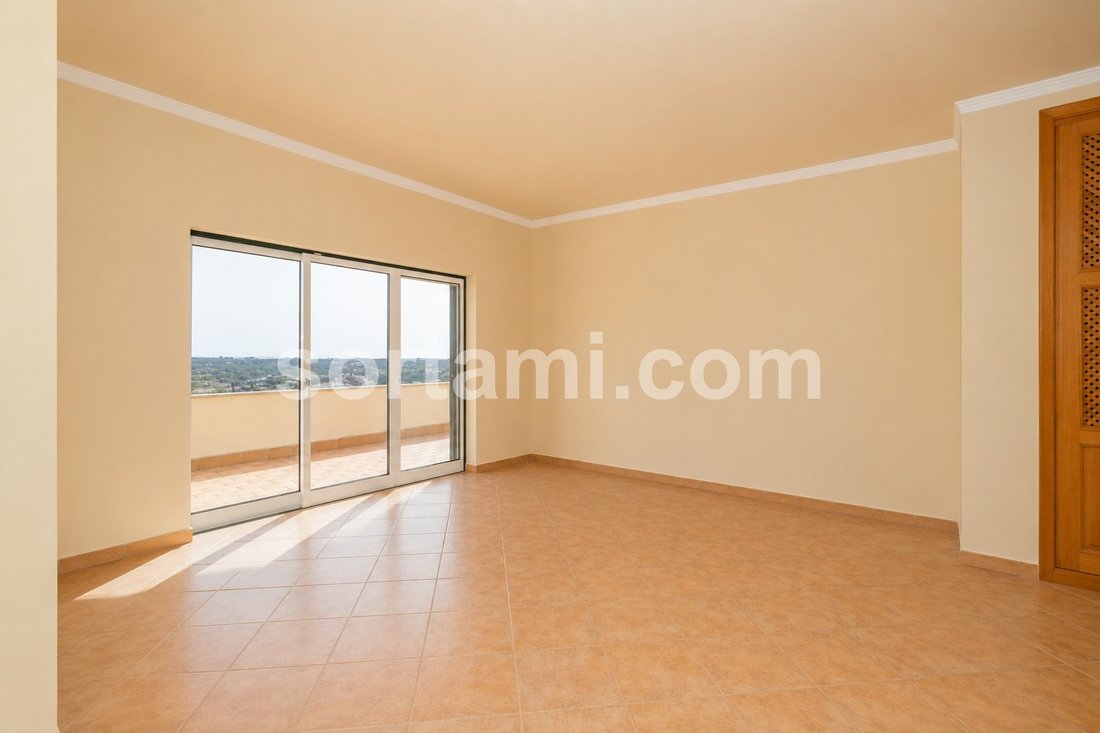 House in Loule (Sao Sebastiao), Algarve, Portugal 4 - 18058889