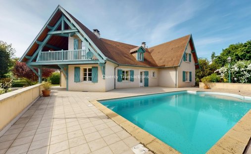 House in Montignac-Lascaux, Nouvelle-Aquitaine, France 1