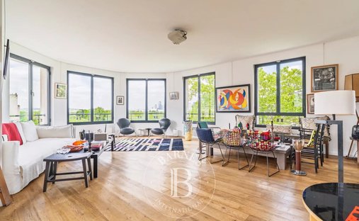 Apartment in Porte Dauphine, Paris 16e Arrondissement, Paris 1