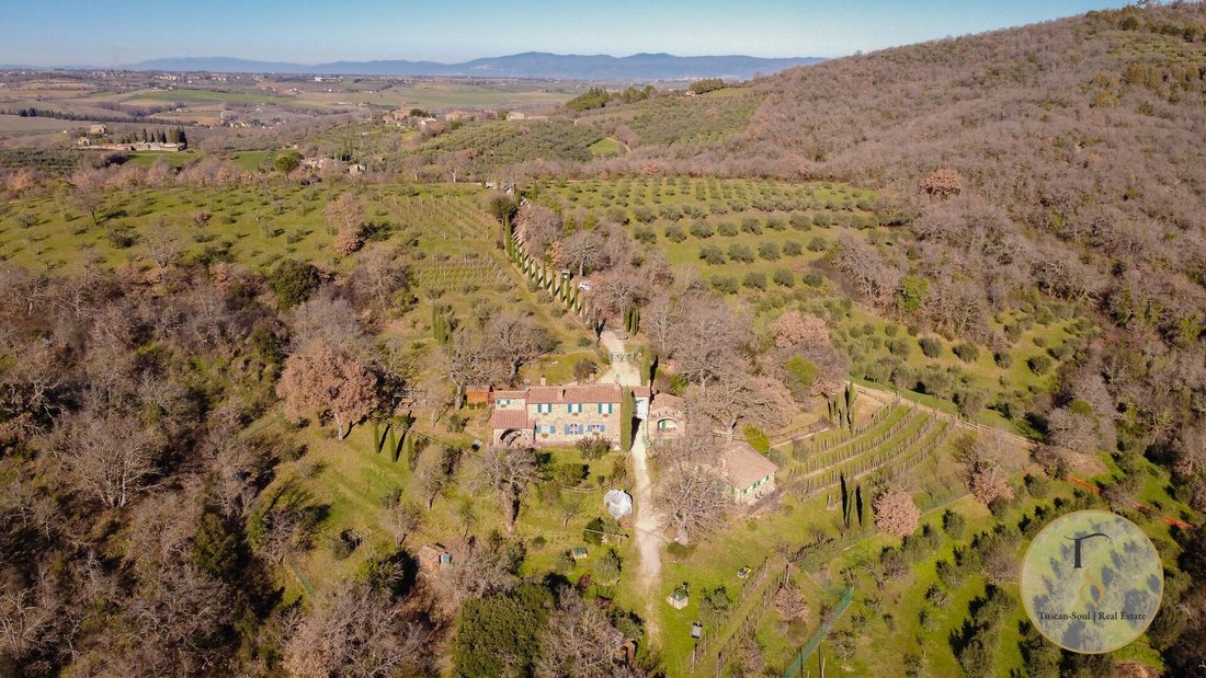 Country House in Città della Pieve, Umbria, Italy 1 - 18055678