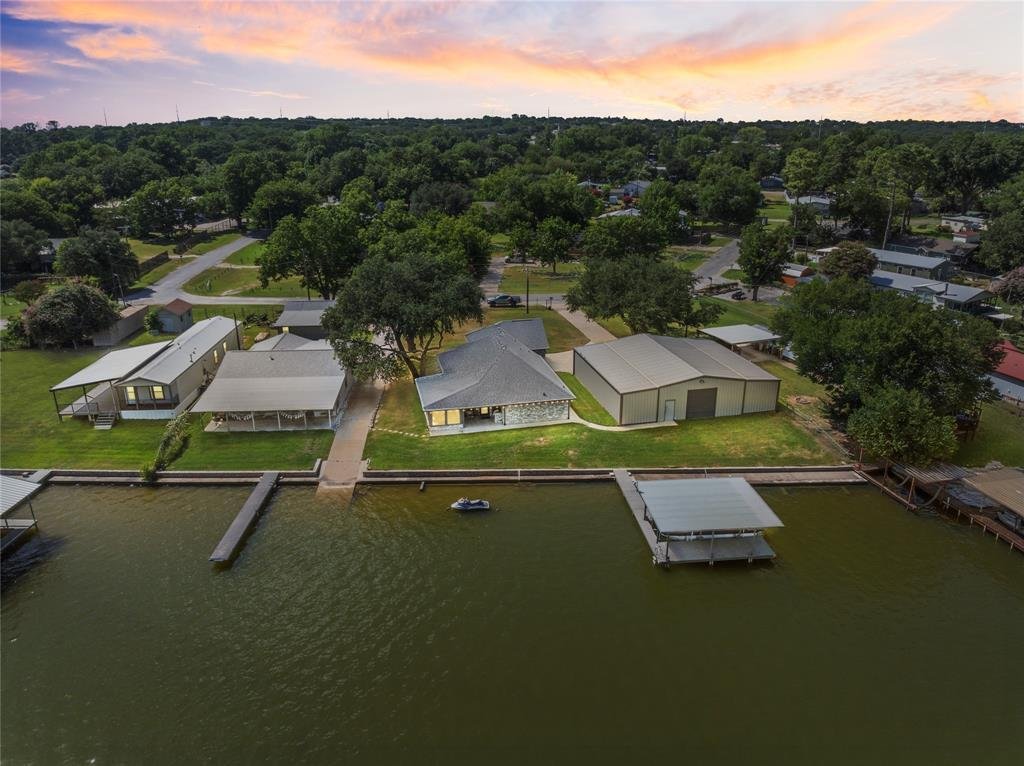 House in Granbury, Texas, United States 4 - 18057528