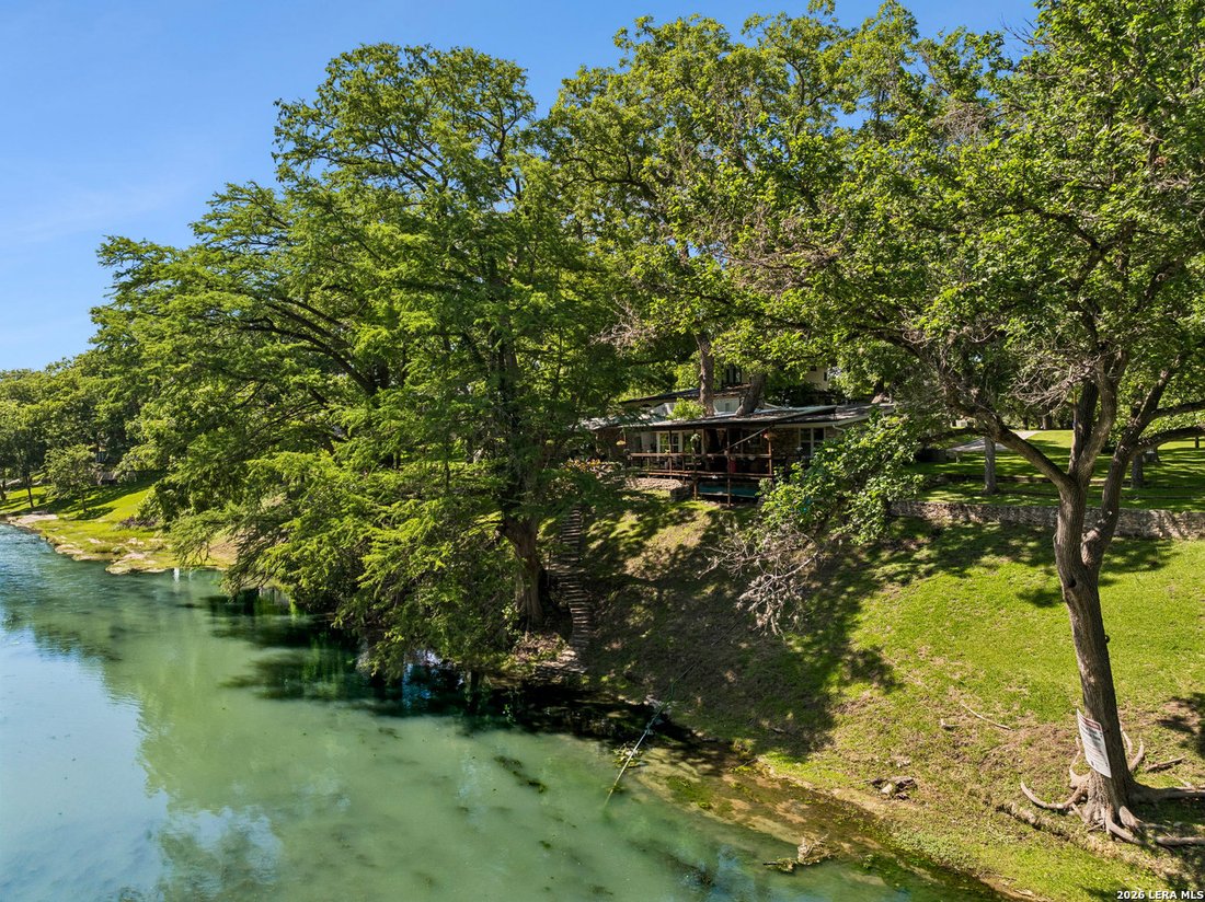 House in Canyon Lake, Texas, United States 2 - 17383479