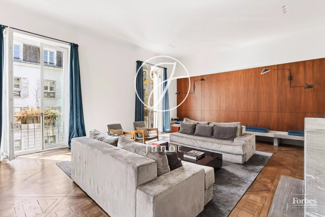 Apartment in Saint James-Delabordère, Neuilly-sur-Seine, France 4 - 18055673