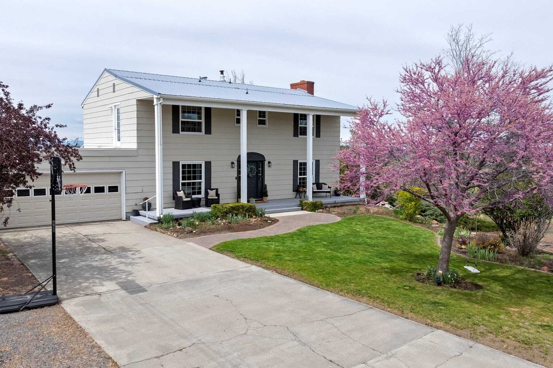 House in Madras, Oregon, United States 3 - 18056130