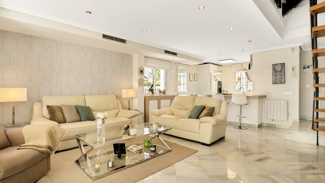 Townhouse in Golden Mile, Andalusia, Spain 4 - 18058756
