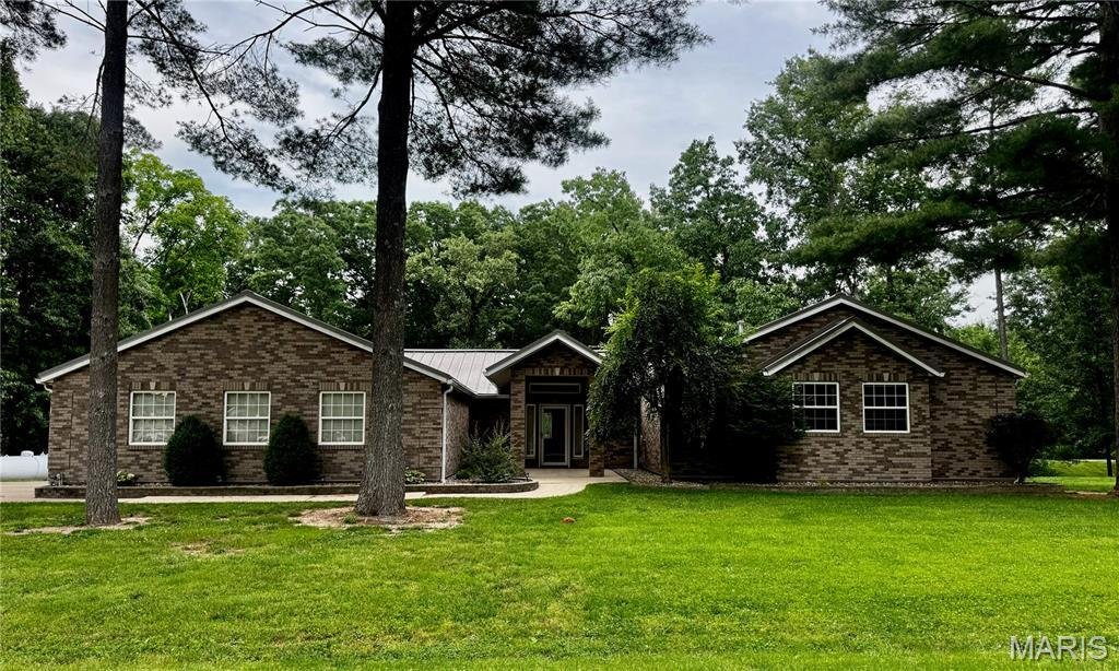 House in Greenville, Illinois, United States 1 - 18057712