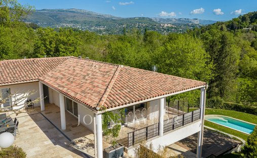 House in Grasse, Provence-Alpes-Côte d'Azur, France 1