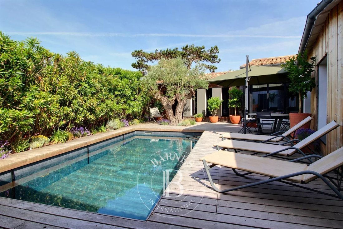 House in Le Bois-Plage-en-Ré, Nouvelle-Aquitaine, France 2 - 18055523