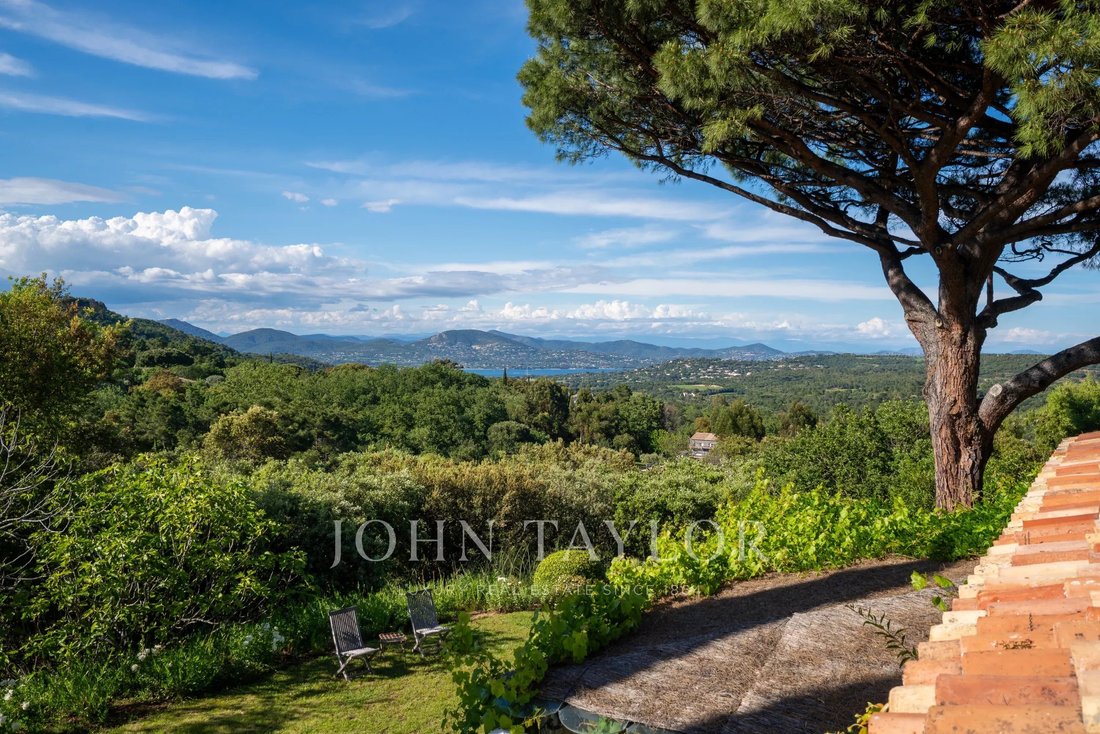 Estate in Gassin, Provence-Alpes-Côte d'Azur, France 3 - 18054987