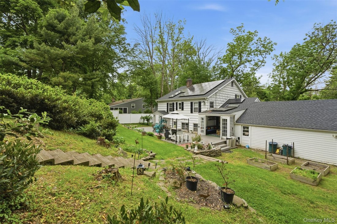 House in Halesite, New York, United States 3 - 18058375
