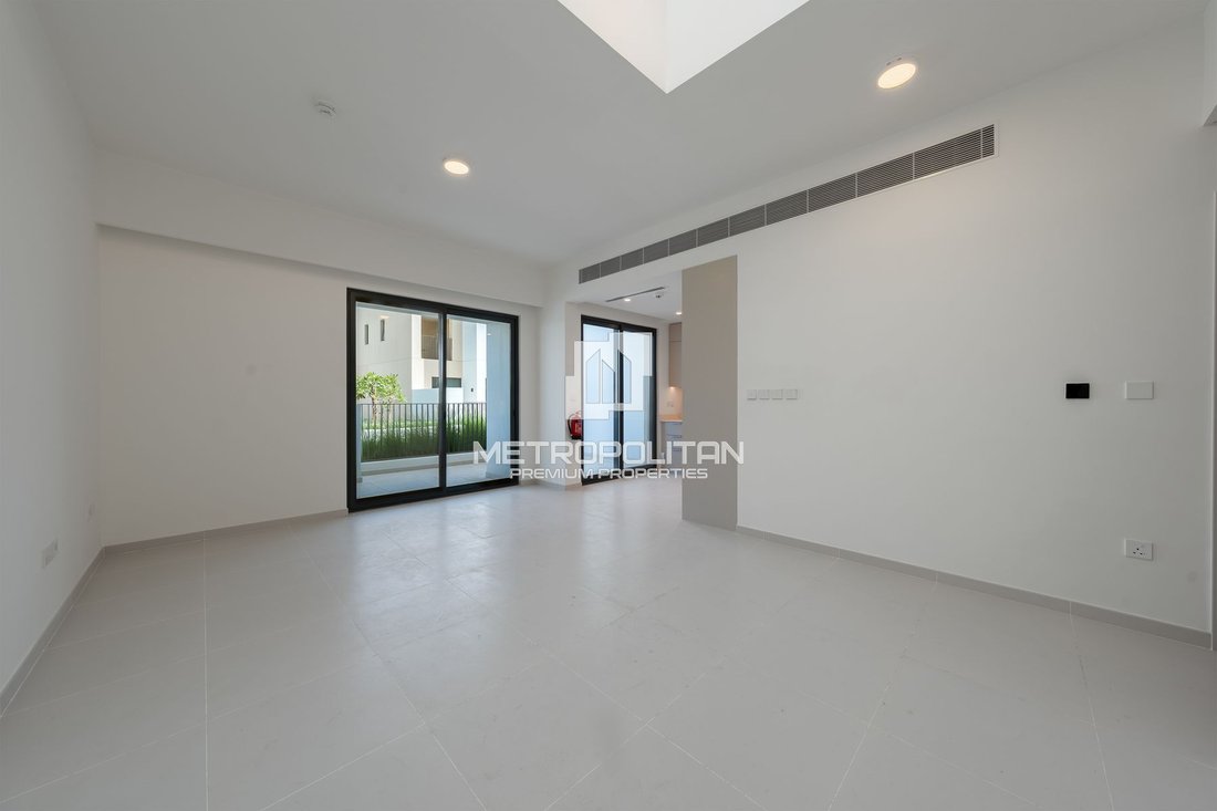 Townhouse in Wadi Al Safa 5, Wadi Al Safa, Dubai 4 - 17986451