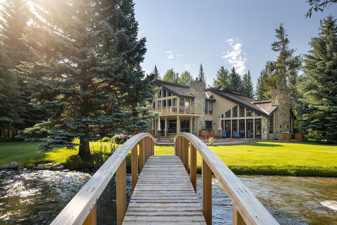 House in Wilson, Wyoming, United States 3 - 18056447