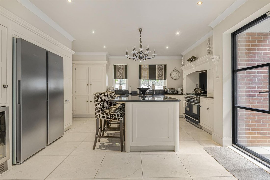 House in Sawston, England 4 - 18056774