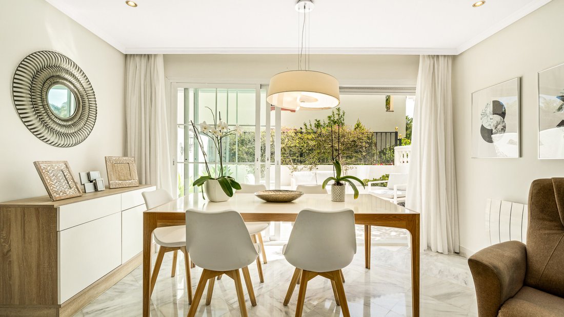 Townhouse in Golden Mile, Andalusia, Spain 5 - 18058756