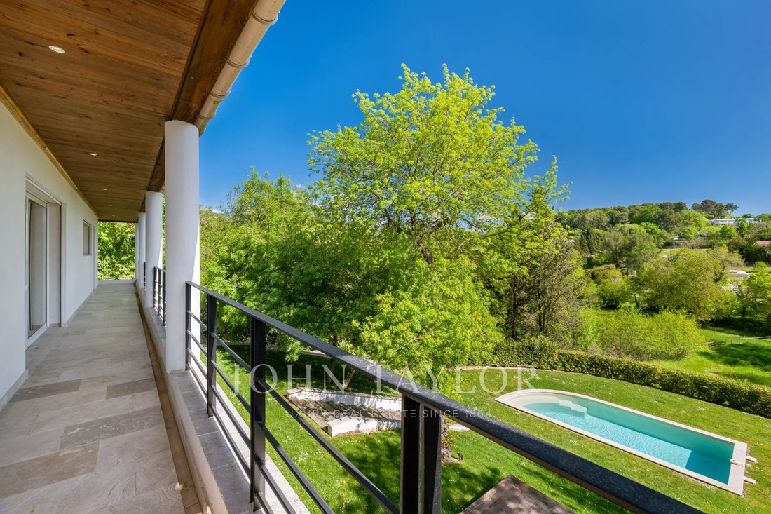 House in Grasse, Provence-Alpes-Côte d'Azur, France 2 - 18055646