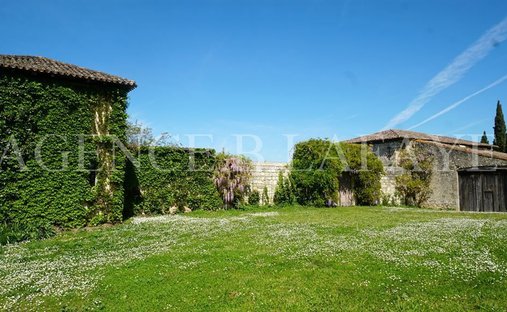 Estate in Saint-Émilion, Nouvelle-Aquitaine, France 1