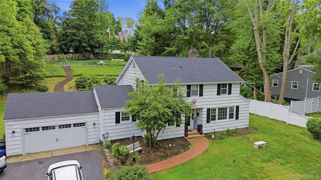 House in Halesite, New York, United States 1 - 18058375