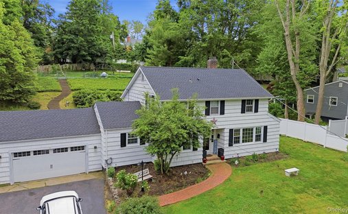House in Halesite, New York, United States 1