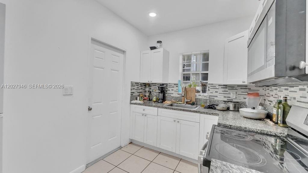 House in Miami, Florida, United States 3 - 18057941