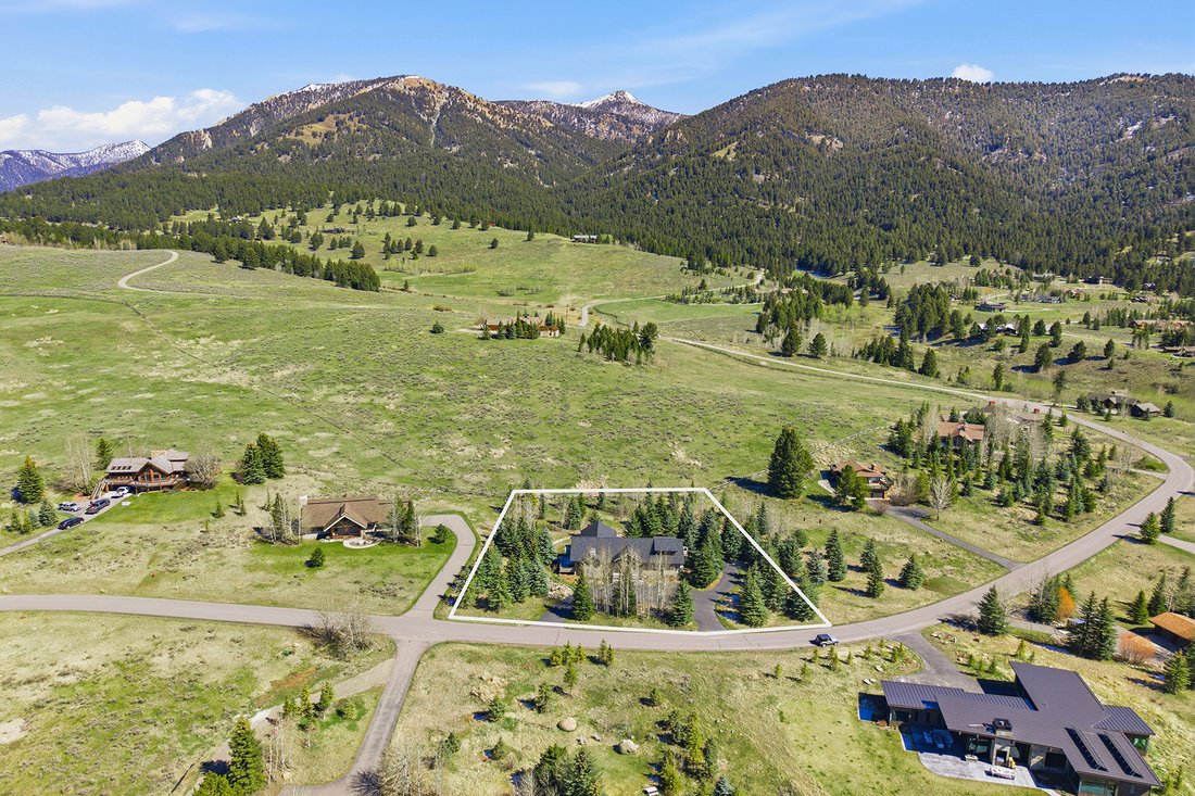 House in Gallatin Gateway, Montana, United States 4 - 18055255
