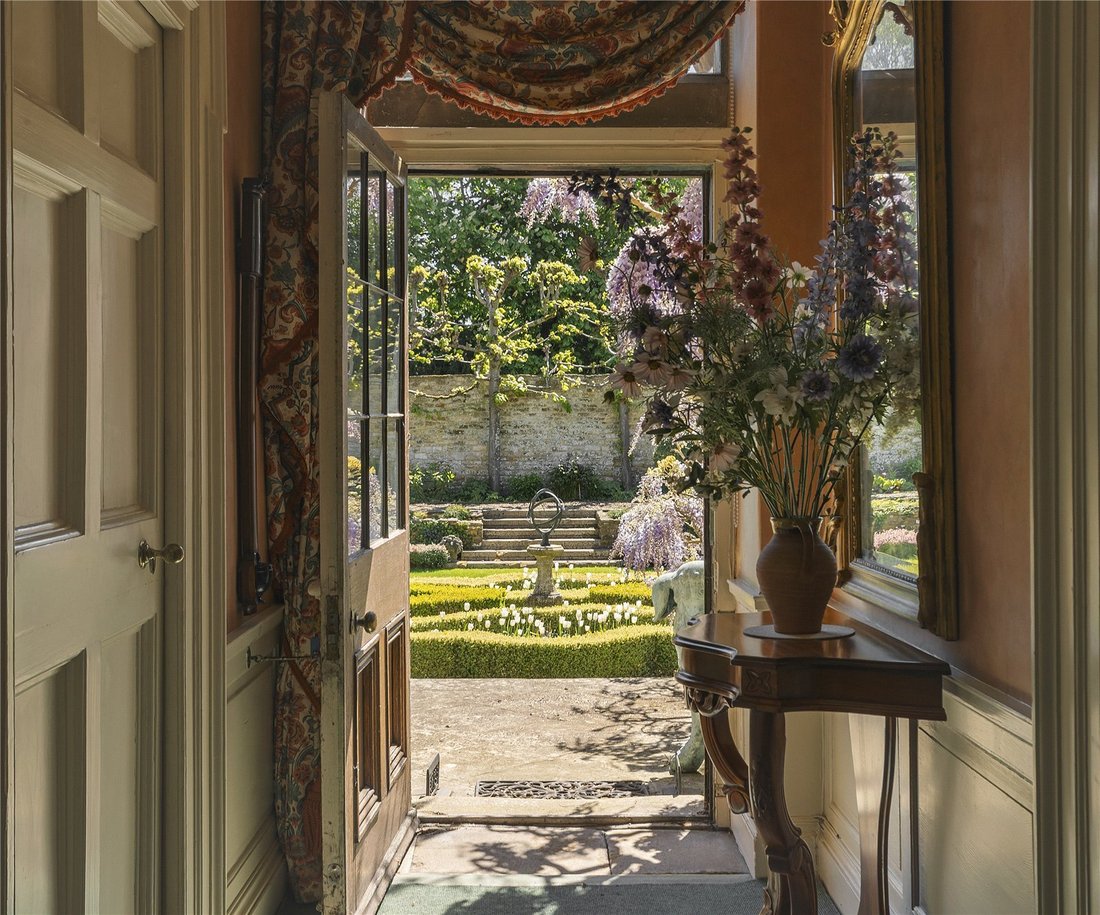 House in South Luffenham, England 3 - 18058744