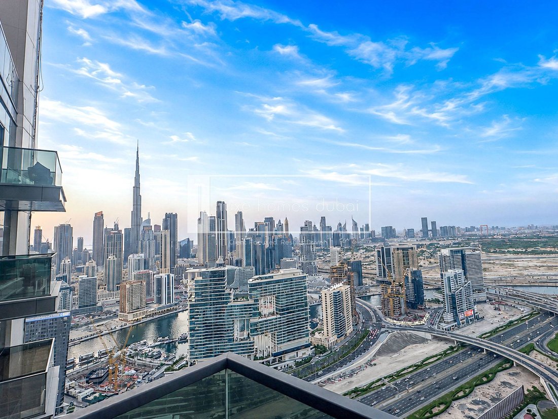 Apartment in Business Bay, Dubai, United Arab Emirates 1 - 17948034