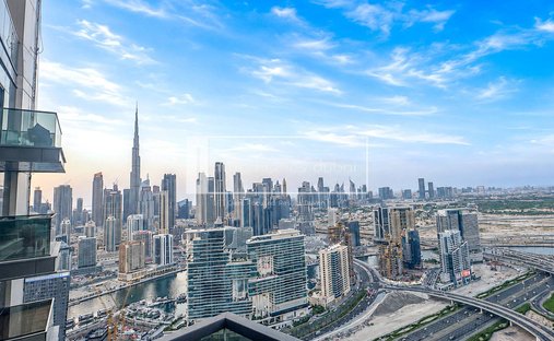 Apartment in Business Bay, Dubai, United Arab Emirates 1