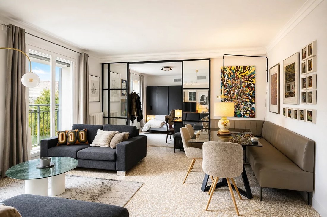 Apartment in Est-Repentance-Les Trois Bons Dieux, Aix-en-Provence, France 1 - 17103862