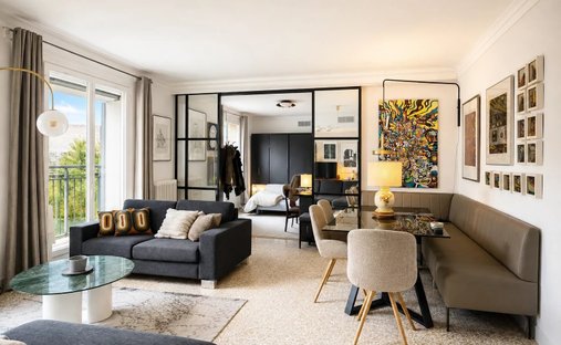 Apartment in Est-Repentance-Les Trois Bons Dieux, Aix-en-Provence, France 1