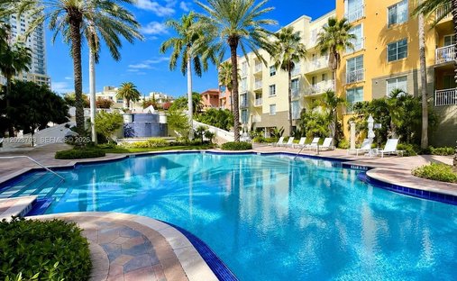 Eigentumswohnung in Miami Beach, Florida, Vereinigte Staaten 1