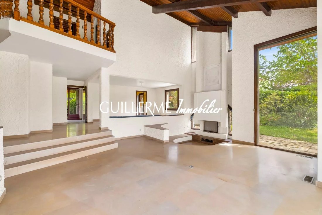 House in Dardilly, Auvergne-Rhône-Alpes, France 4 - 18055594