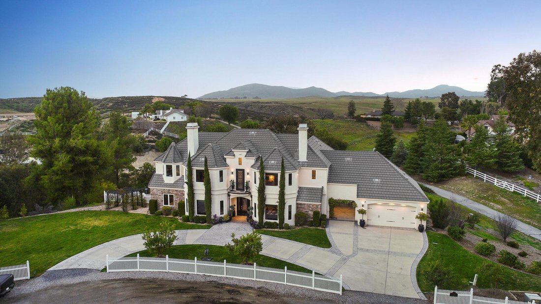 House in Winchester, California, United States 1 - 18060149