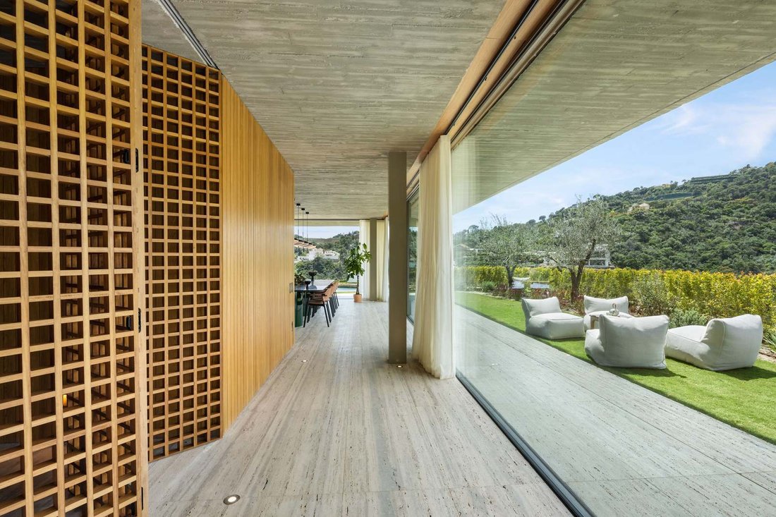 Villa in El Madroñal, Benahavis, Spain 5 - 18055089