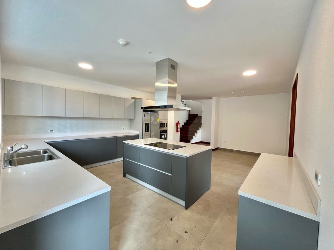 Apartment in Quito, Pichincha, Ecuador 3 - 18056329
