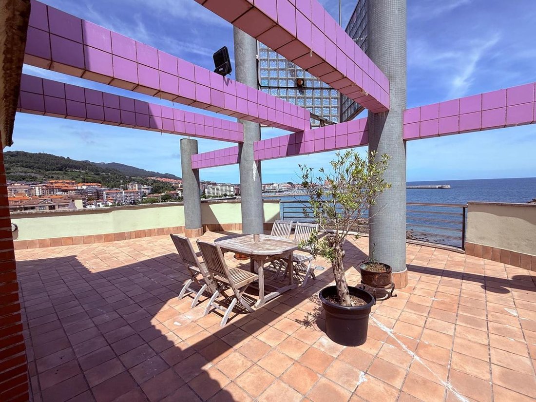 Penthouse in Castro-Urdiales, Cantabria, Spain 1 - 18054670